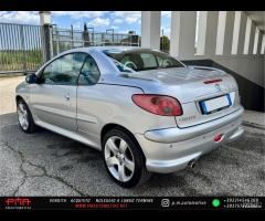 Peugeot 206 1.6 16V CC Enfant Terrible