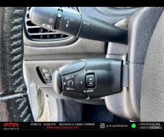 Peugeot 206 1.6 16V CC Enfant Terrible - 11