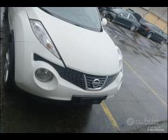 Nissan Juke 1.6 benzina HR16 2012 per ricambi