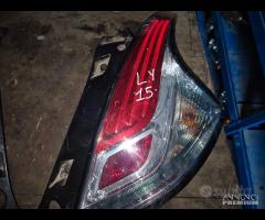 Stop - Fari Posteriori Per Lancia Y 2015 - 6