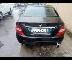Mercedes Classe C W204 2010 220TD 651911 Biturbo