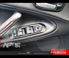 Ford S-Max 2.0 tdci Titanium dpf - 16