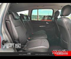 Ford S-Max 2.0 tdci Titanium dpf - 17