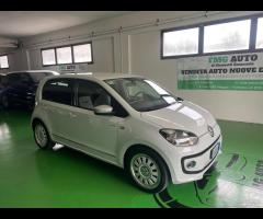Volkswagen up! 1.0 75 CV 5p. high up!