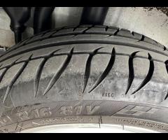 Volkswagen up! 1.0 75 CV 5p. high up! - 17