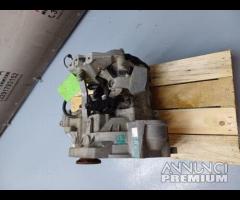 CAMBIO MAN 5MAR 2012 SEAT LEON CAYC MDZ 1.6L TDI C - 12