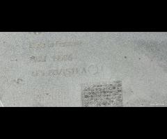 PARAURTI POSTERIORE CON SENSORI DI PARCHEGGIO AUDI - 11