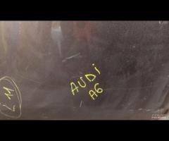 PARAURTI POSTERIORE CON SENSORI DI PARCHEGGIO AUDI - 13