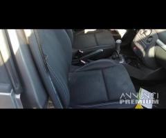 Ricambi Renault Clio 1.1 B del 2010motore D4FD7 - 9