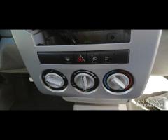 Ricambi Daimlerchrysler PT 2.1 D 2006 motore 664 - 13