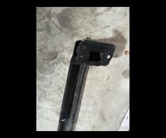 TRAVERSA PARAURTI ANTERIORE PER SKODA FABIA II /RO - 8