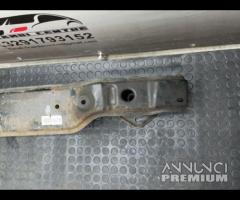 SOSTEGNO PARAURTI POSTERIORE BMW F20 7240912