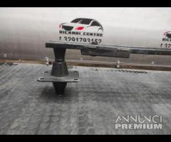 TRAVERSA RINFORZO PARAURTI ANTERIORE PEUGEOT 5008