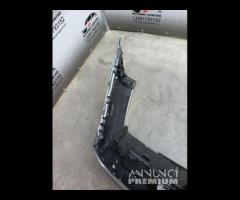 PARAURTI POSTERIORE CON SENSORI DI PARCHEGGIO JAGU - 22