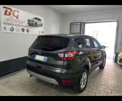 Ford Kuga 1.5 TDCI 120 CV S&S 2WD Powershift Editi