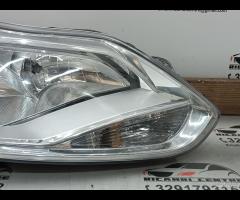 FARO FANALE ANTERIORE DESTRA DX FORD FOCUS 2012 SW