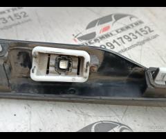 RIVESTIMENTO PORTELLONE POSTERIORE TELECAMERA RANG - 22