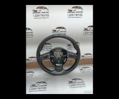 VOLANTE SPORTIVO MULTIFUZIONE IN PELLE NERO 2010 A
