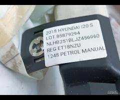 AIRBAG A TENDINA LATERALE SINISTRO HYUNDAI I20 201 - 6