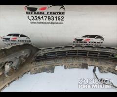 PARAURTI ANTERIORE FENDINEBBIA/SENSORI DI PARCHEGG - 23