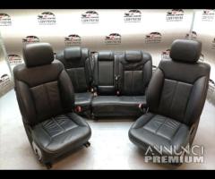 SEDILI IN PELLE NERA MERCEDES CLASSE R W251