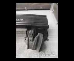 TRAVERSA RINFORZO PARAURTI ANTERIORE FORD FIESTA 2