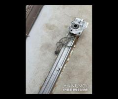 TRAVERSA RINFORZO PARAURTI ANTERIORE JAGUAR XF 200 - 18