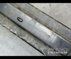 TRAVERSA RINFORZO PARAURTI POSTERIORE LAND ROVER F - 15