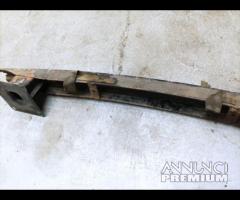 TRAVERSA RINFORZO PARAURTI POSTERIORE LAND ROVER F - 22