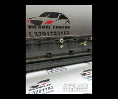 GRIGLIA STAMPAGGIO PORTA POSTERIORE DX RANGE ROVER - 22