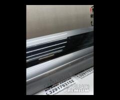 GRIGLIA STAMPAGGIO PORTA POSTERIORE SX RANGE ROVER - 10