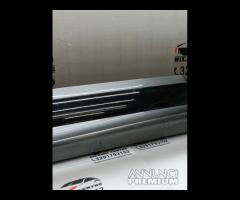 GRIGLIA STAMPAGGIO PORTA POSTERIORE SX RANGE ROVER - 14