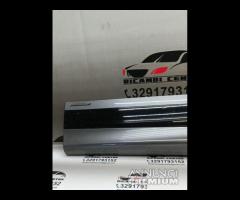 GRIGLIA STAMPAGGIO PORTA POSTERIORE SX RANGE ROVER - 15