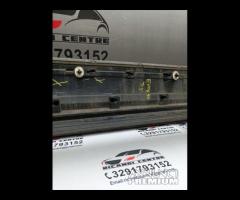 GRIGLIA STAMPAGGIO PORTA POSTERIORE SX RANGE ROVER - 20