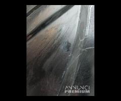 PARAURTI POSTERIORE CON SENSORI DI PARCHEGGIO MERC - 18