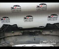 PARAURTI POSTERIORE CON SENSORI DI PARCHEGGIO VOLK - 22