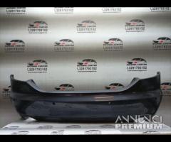 PARAURTI POSTERIORE CON SENSORI DI PARCHEGGIO AUDI
