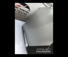 PARAURTI POSTERIORE CON SENSORI DI PARCHEGGIO BMW