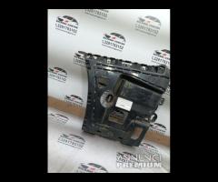 STAFFA DI MONTAGGIO PARAURTI POSTERIORE SINISTRA B