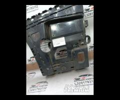 STAFFA DI MONTAGGIO PARAURTI POSTERIORE SINISTRA B