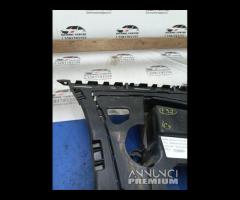 STAFFA DI MONTAGGIO PARAURTI POSTERIORE SINISTRA B - 12