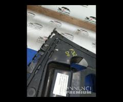 STAFFA DI MONTAGIO PARAURTI POSTERIORE DESTRA BMW - 8