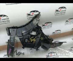 SUPPORTO STAFFA PARAURTI POSTERIORE DESTRO LAND RO