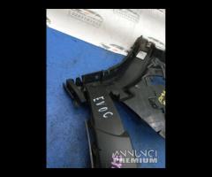 SUPPORTO STAFFA PARAURTI POSTERIORE DESTRO LAND RO - 8