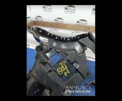 SUPPORTO STAFFA PARAURTI POSTERIORE SX LAND ROVER - 8