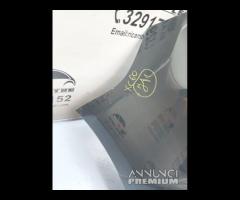 PARAURTI POSTERIORE CON SENSORI DI PARCHEGGIO VOLV