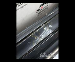 PARAURTI POSTERIORE CON SENSORI DI PARCHEGGIO VOLV - 11