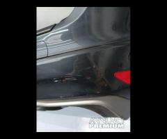 PARAURTI POSTERIORE CON SENSORI DI PARCHEGGIO VOLV - 16