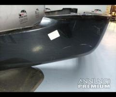 PARAURTI POSTERIORE CON SENSORI DI PARCHEGGIO LAND