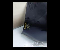 PARAURTI POSTERIORE CON SENSORI DI PARCHEGGIO MAZD